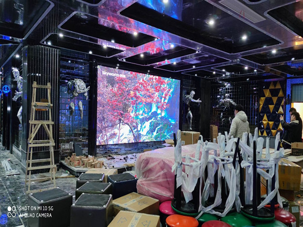 徐汇室内P2.5全彩显示屏